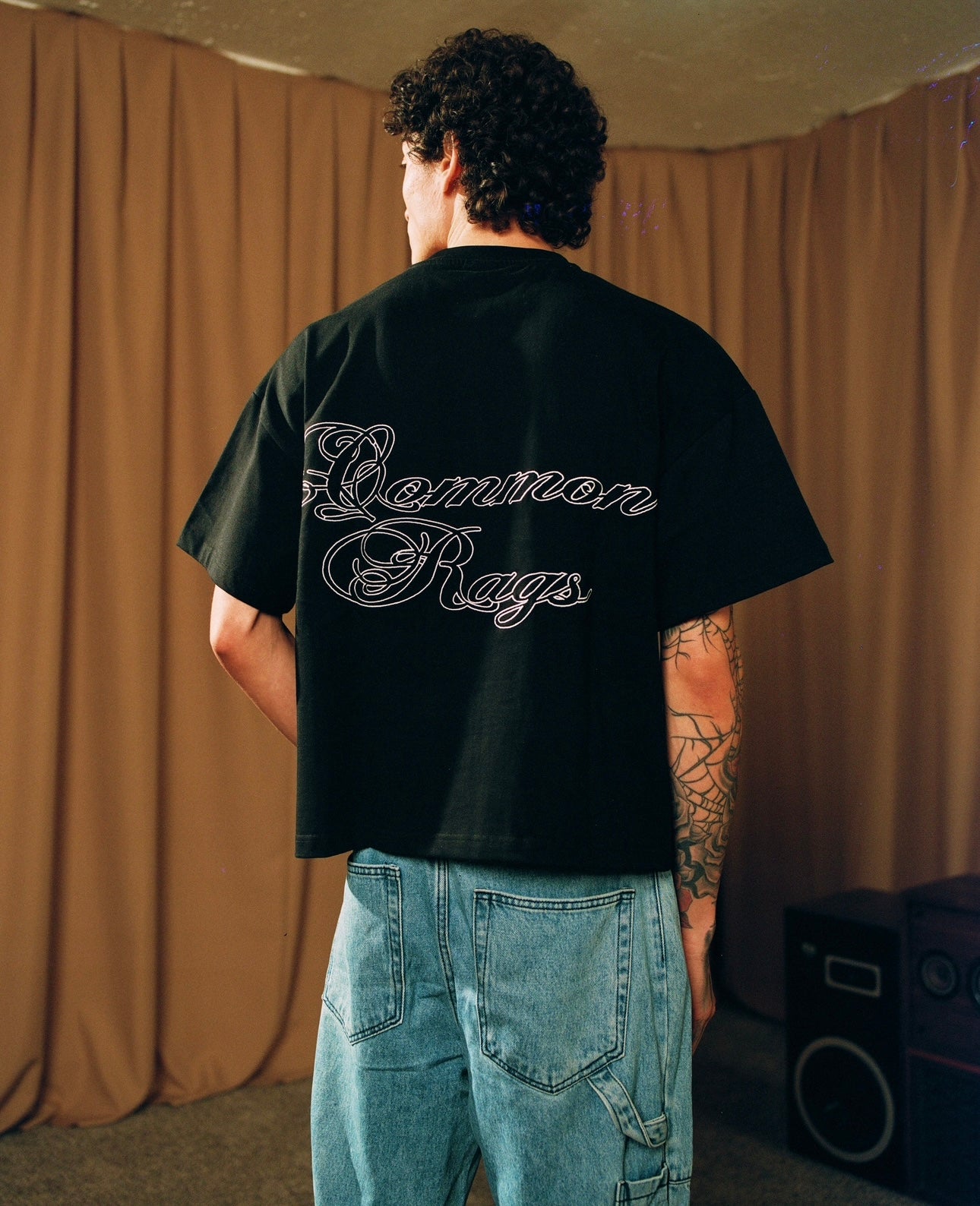 UNIFORM LUXURY TEE