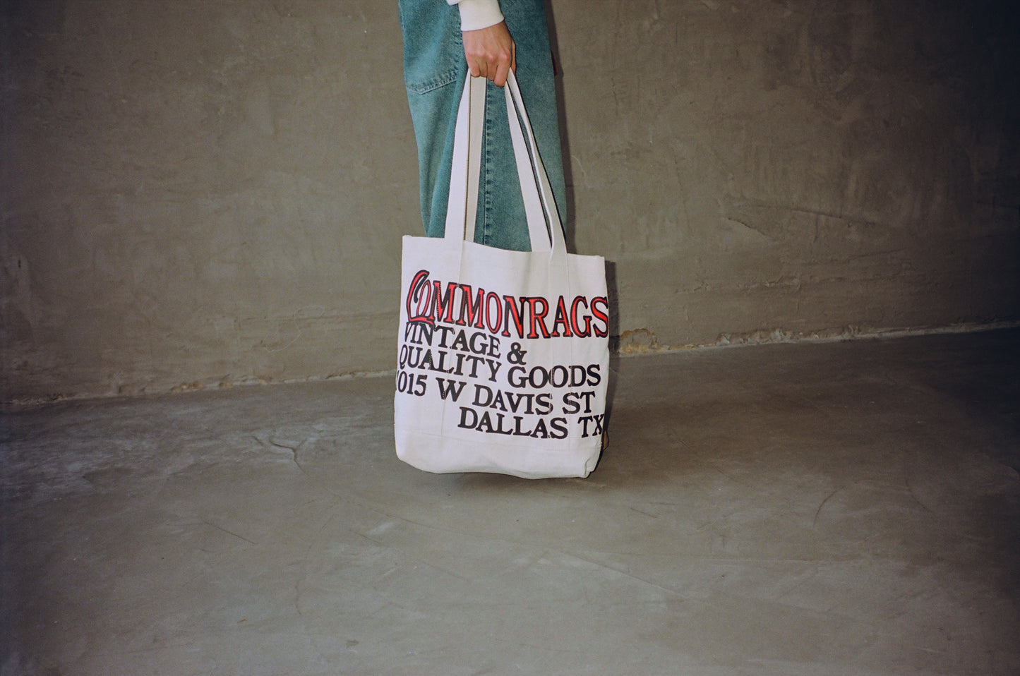 LOCAL HEAVYWEIGHT TOTE