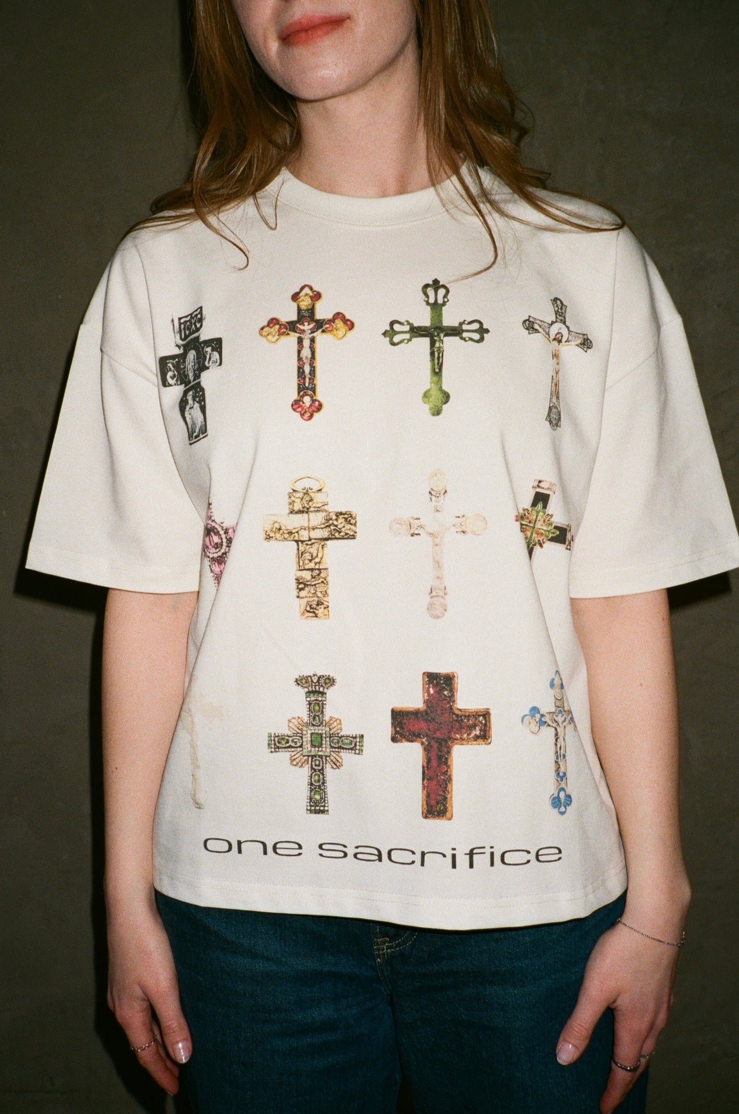ONE SACRIFICE TEE